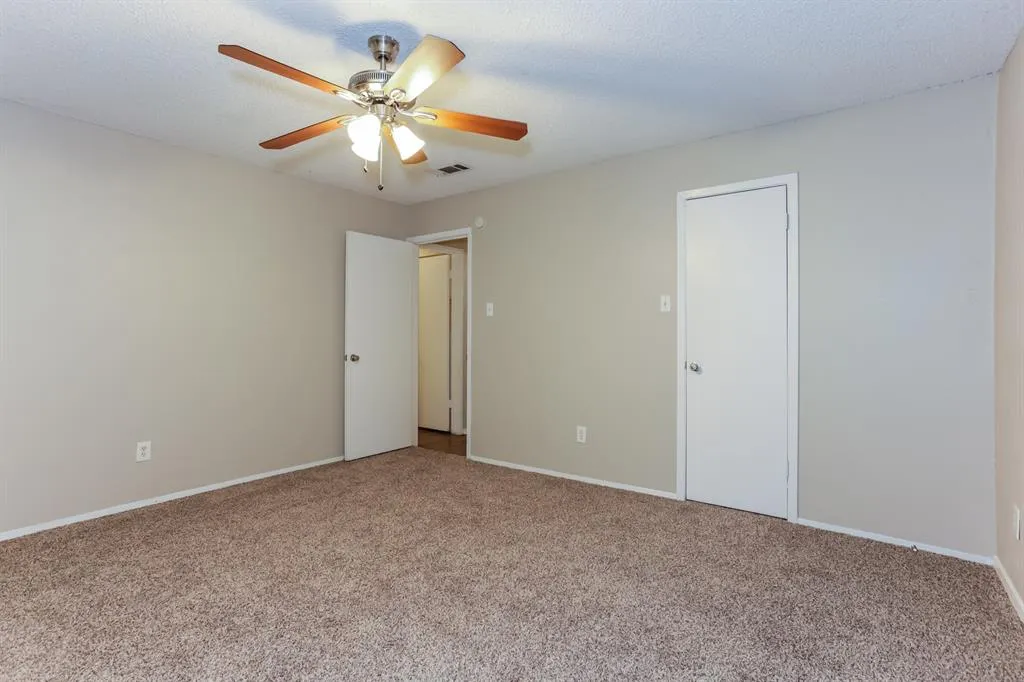 604 Circleview Drive