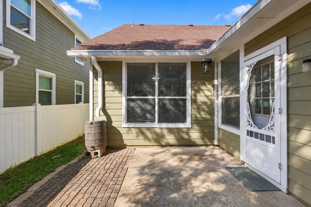 9904 Concord Drive