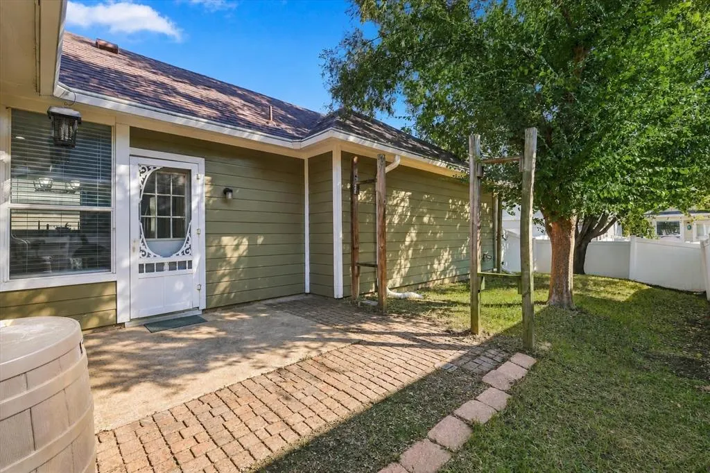 9904 Concord Drive