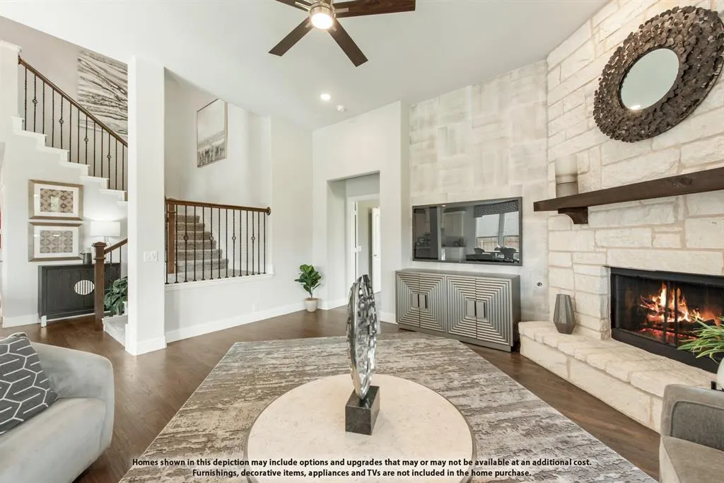 817 Blue Fescue Road