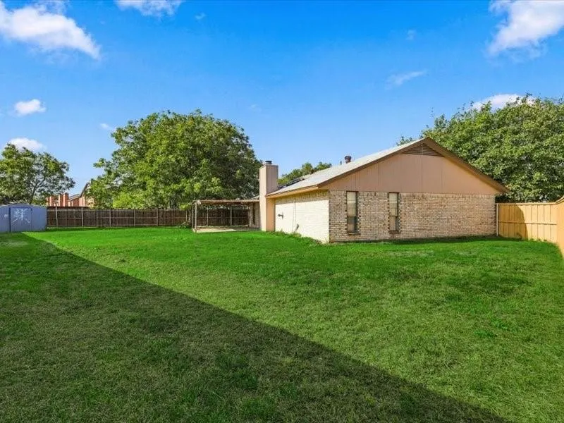725 Southridge Court
