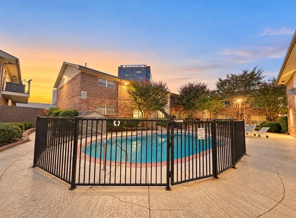 8067 Meadow Road #114