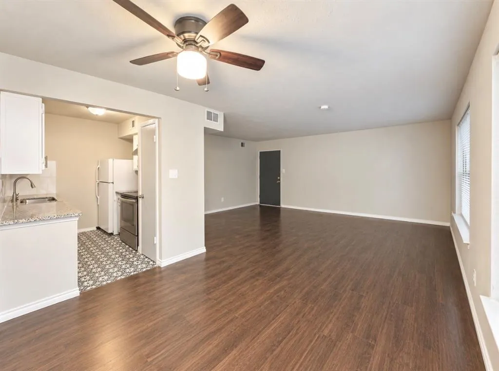 8067 Meadow Road #114