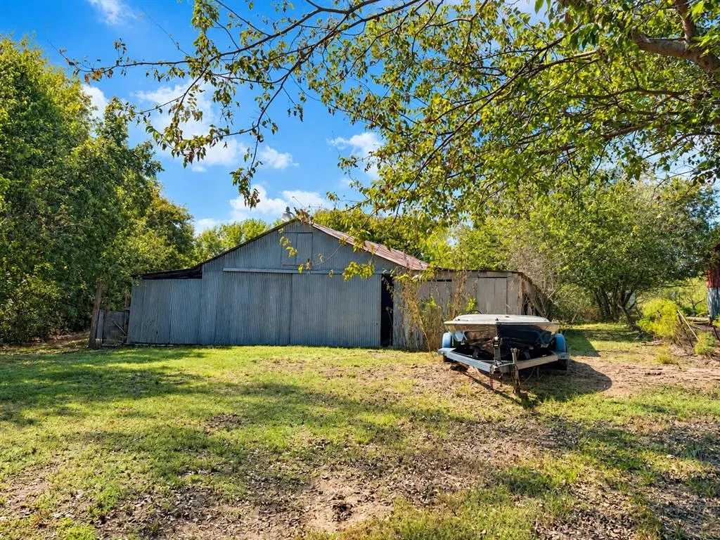 1105 Oak Drive