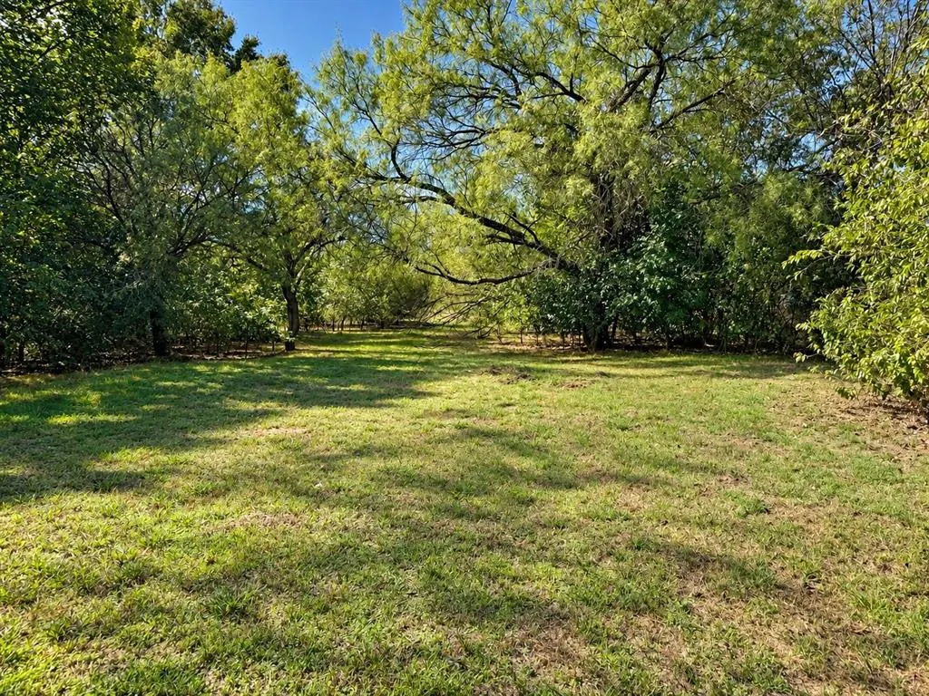 1105 Oak Drive