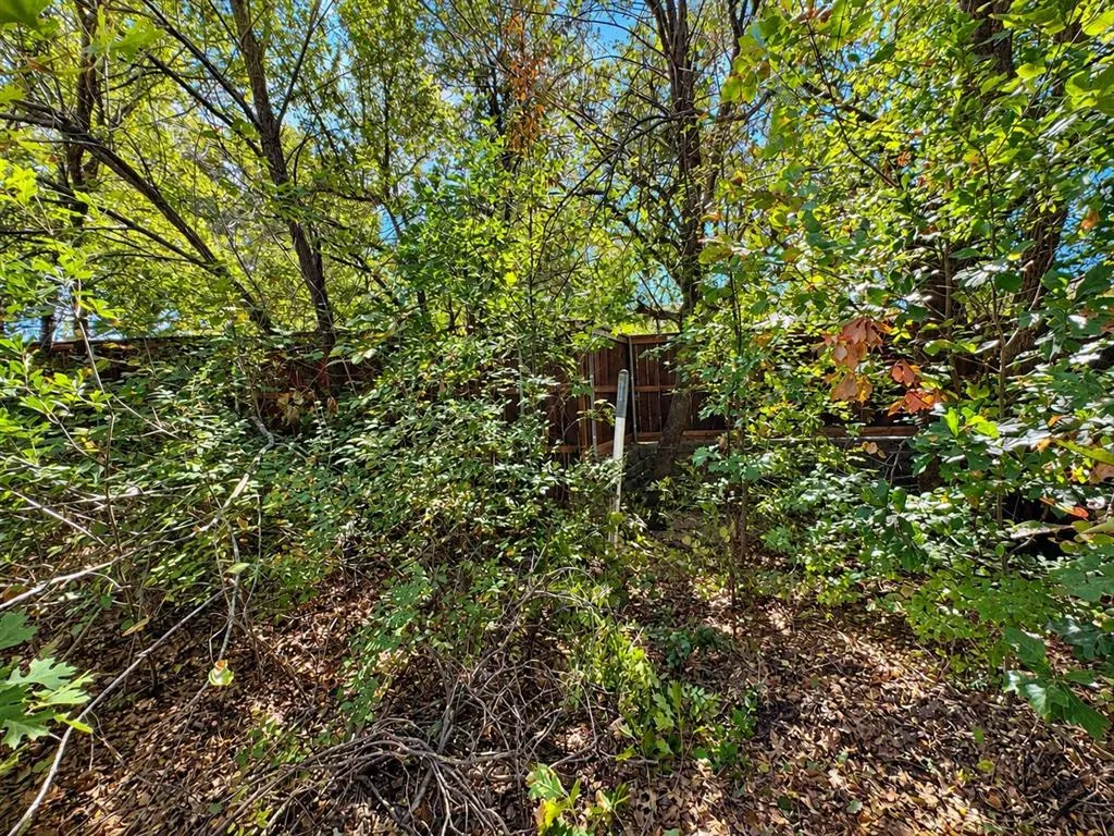 1105 Oak Drive