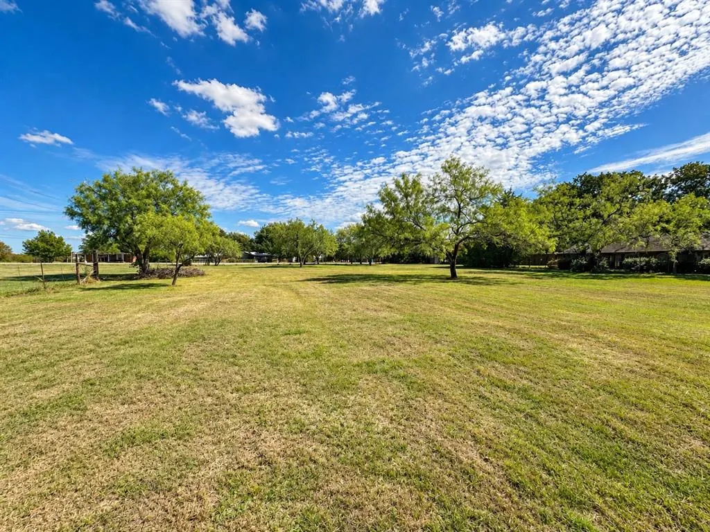 1105 Oak Drive