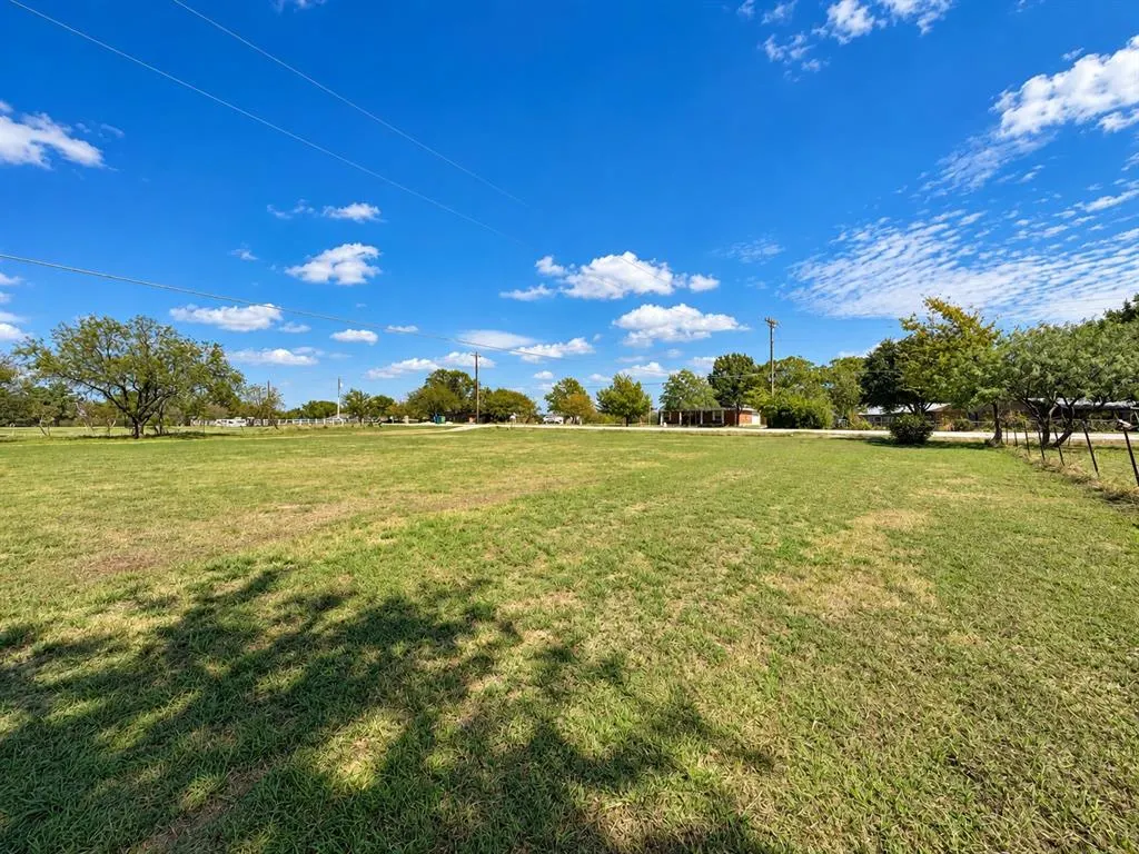 1105 Oak Drive