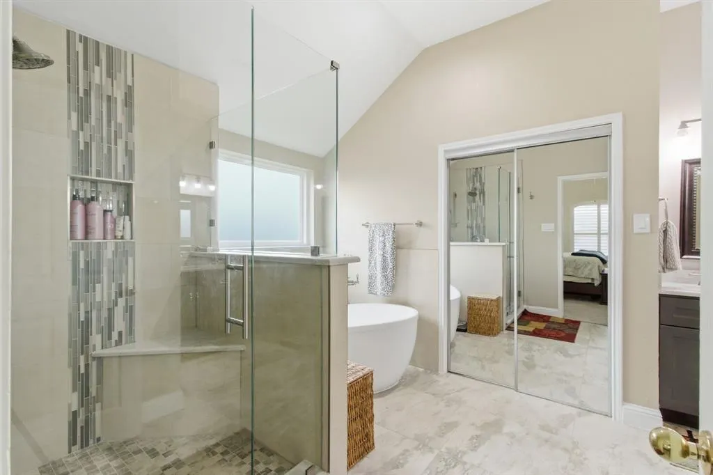 3852 Harrison Drive