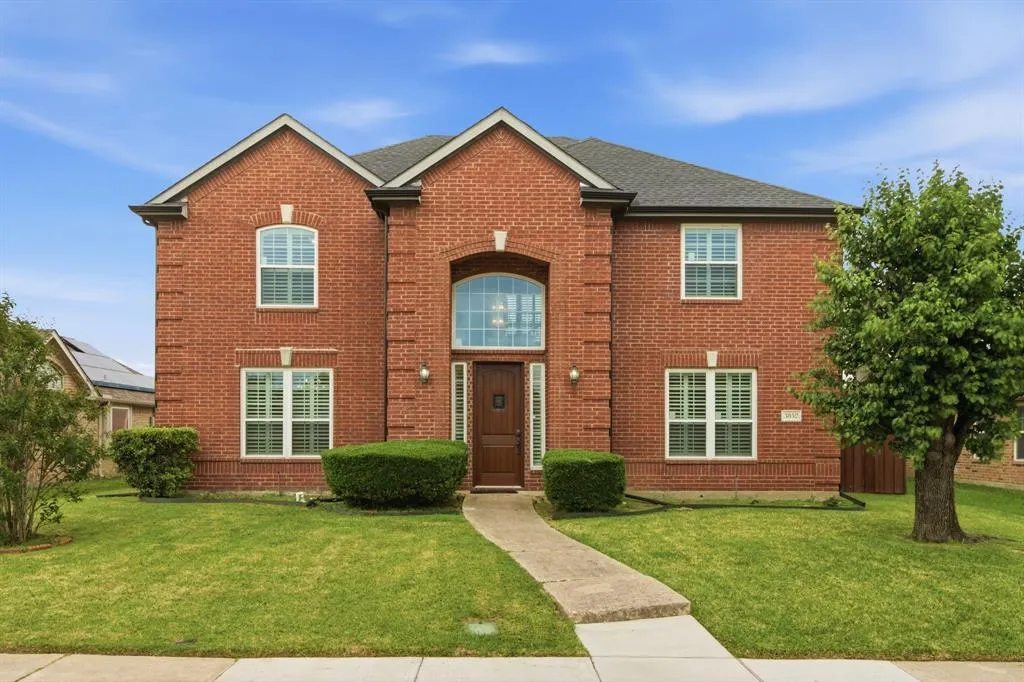 3852 Harrison Drive