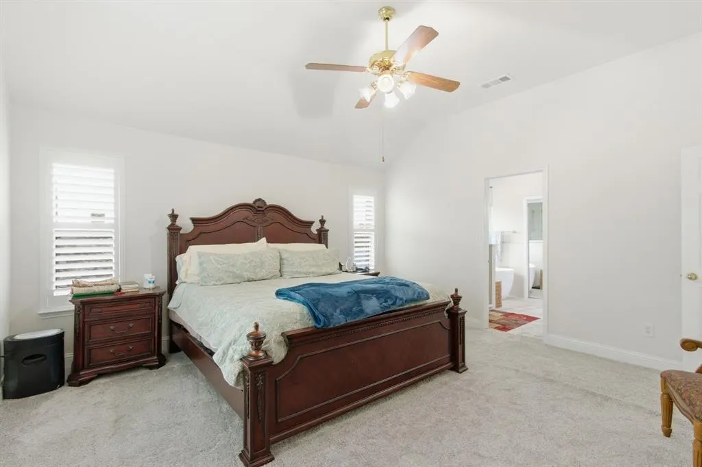 3852 Harrison Drive