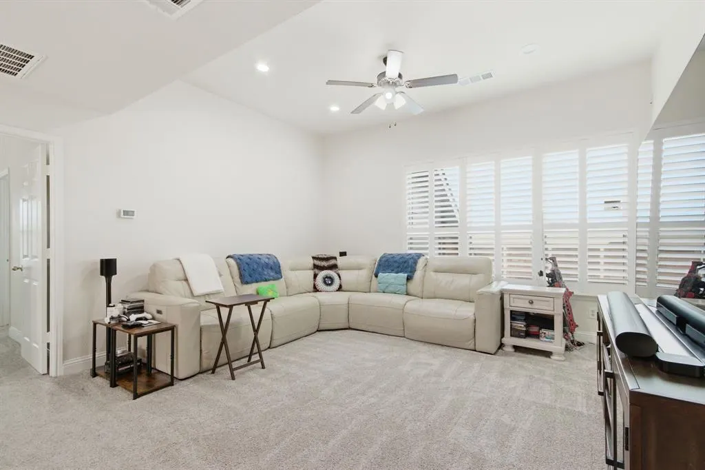 3852 Harrison Drive
