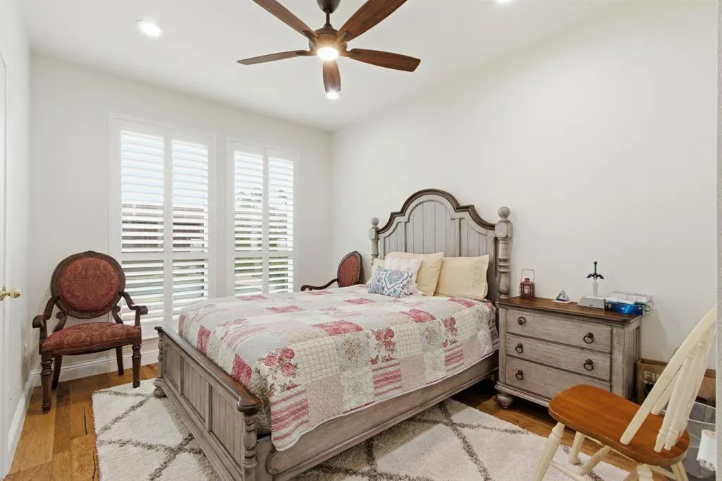 3852 Harrison Drive