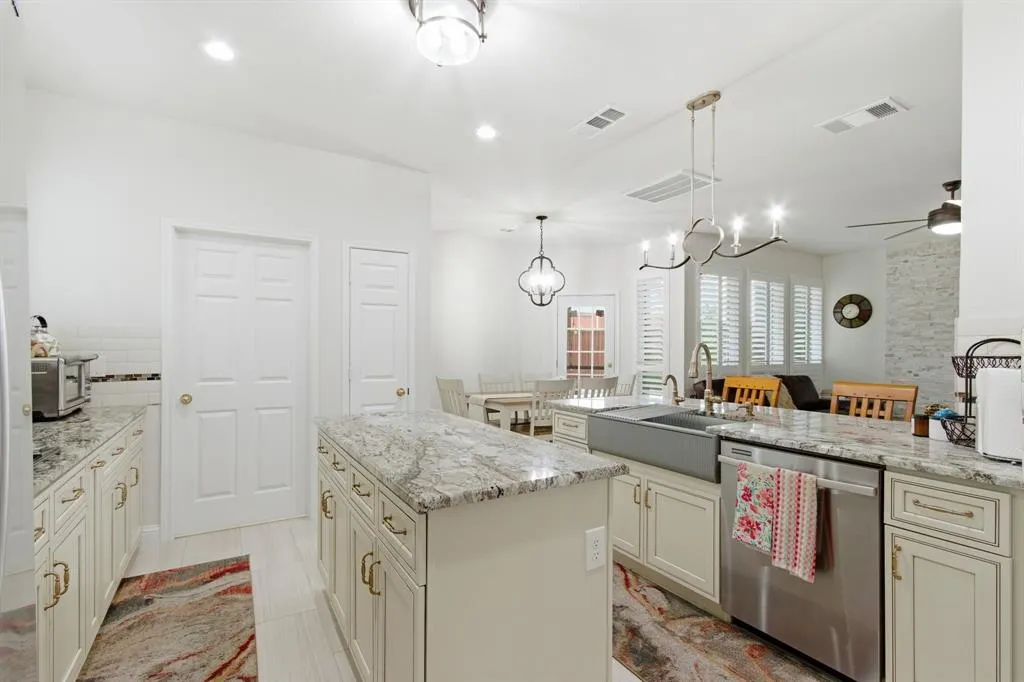 3852 Harrison Drive