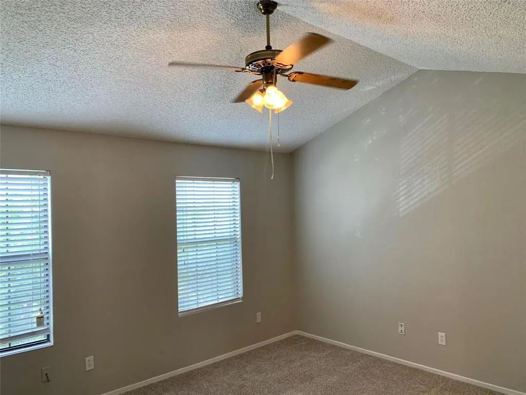 214 Samuel Boulevard #5