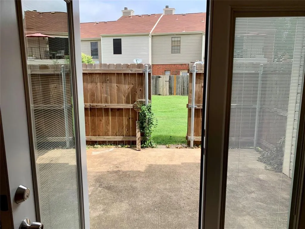 214 Samuel Boulevard #5