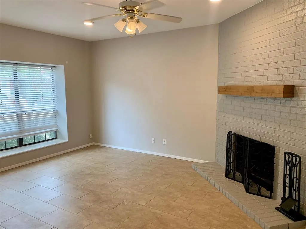 214 Samuel Boulevard #5