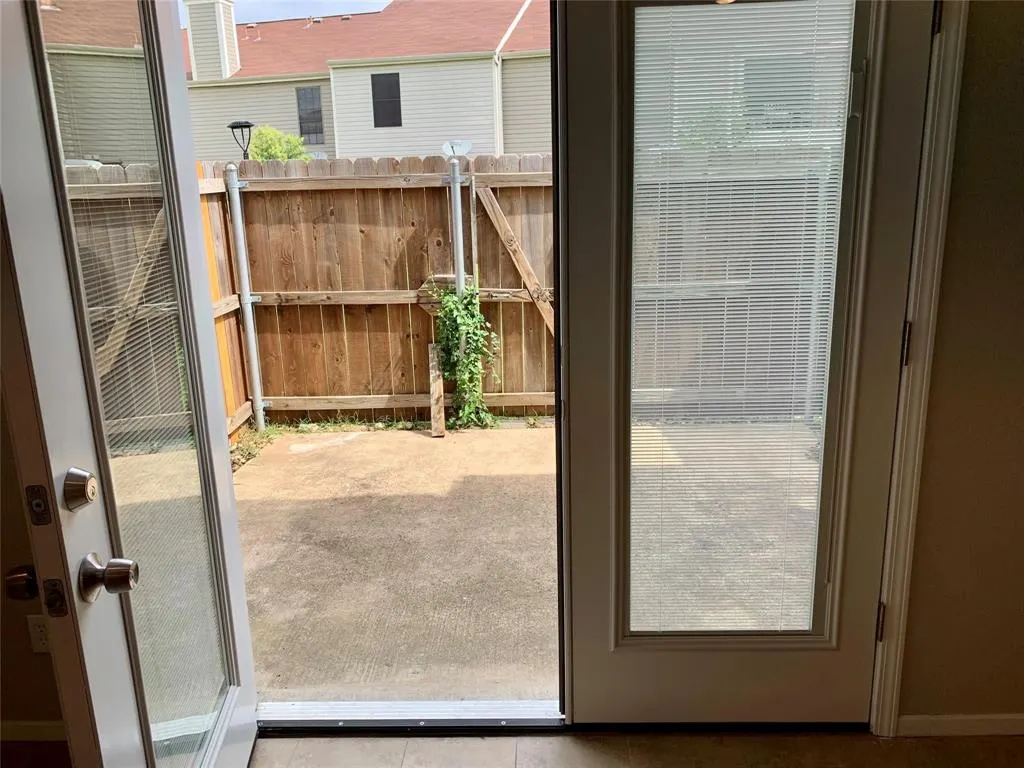 214 Samuel Boulevard #5