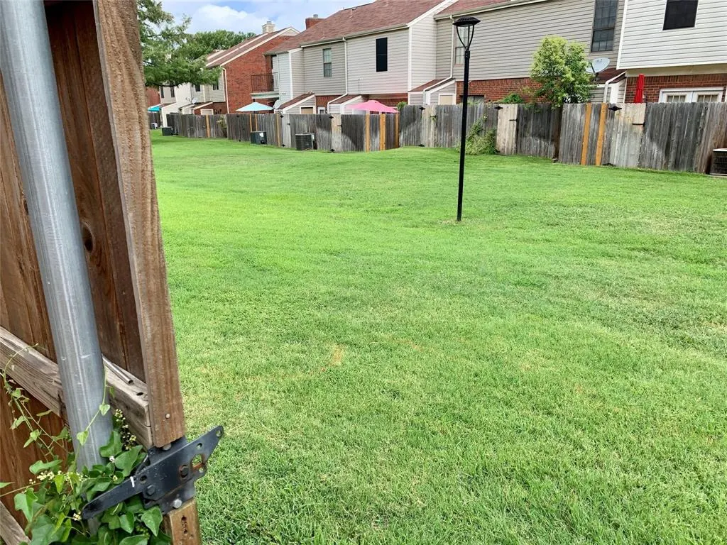 214 Samuel Boulevard #5