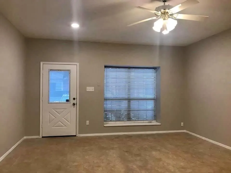 214 Samuel Boulevard #5