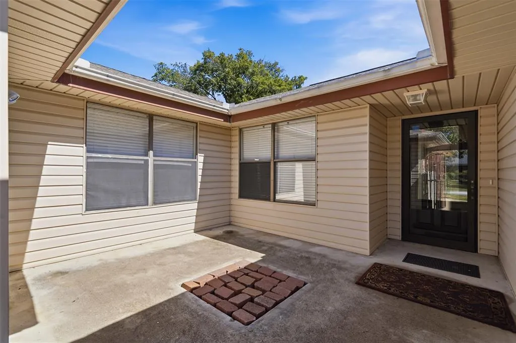 2406 Amber Hill Lane