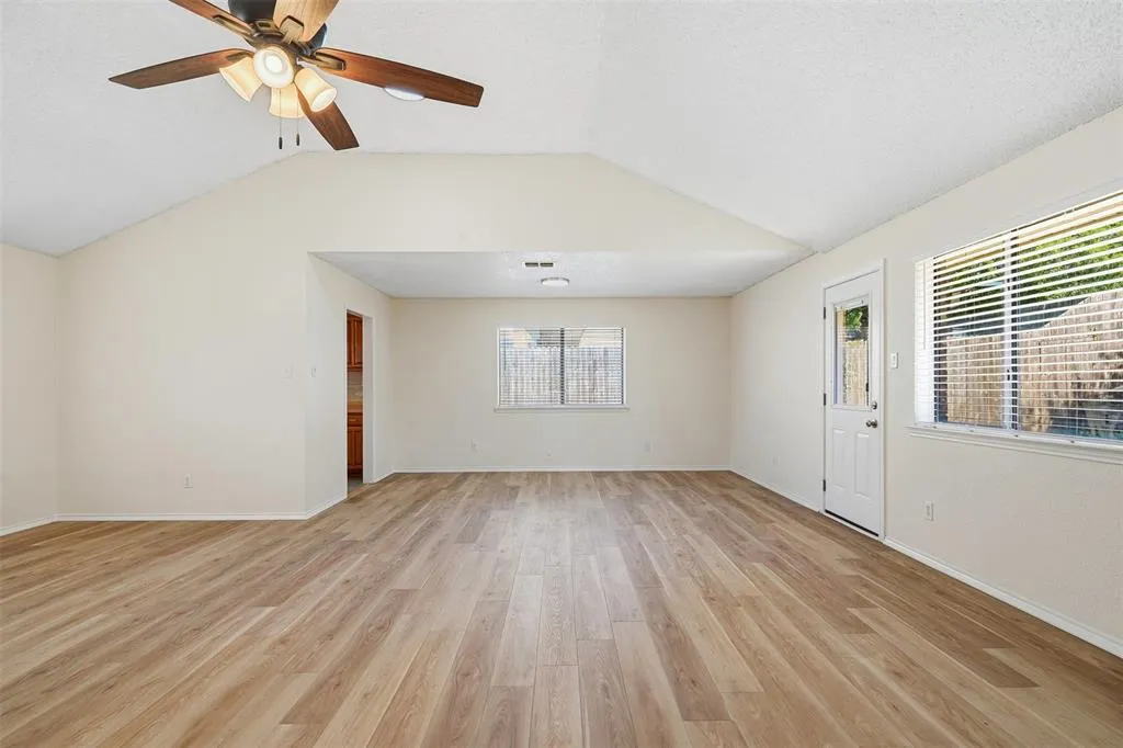 2406 Amber Hill Lane