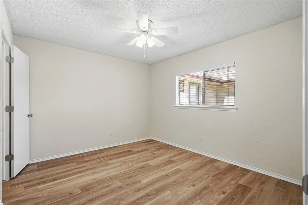 2406 Amber Hill Lane