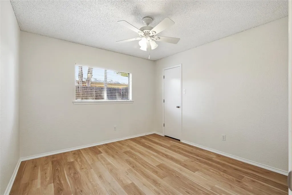 2406 Amber Hill Lane