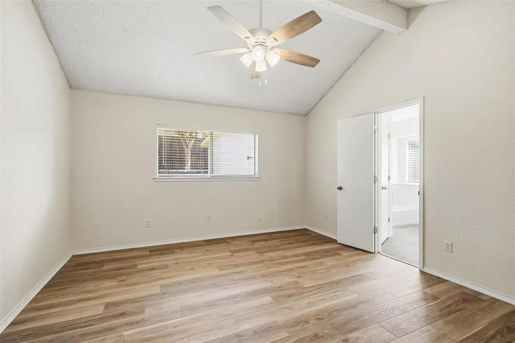 2406 Amber Hill Lane