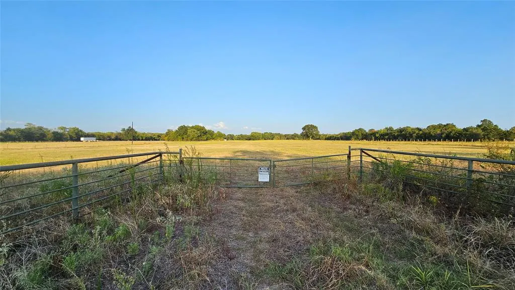 000 FM RD 513