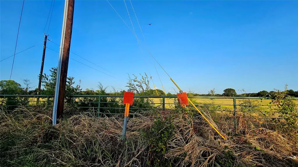 000 FM RD 513