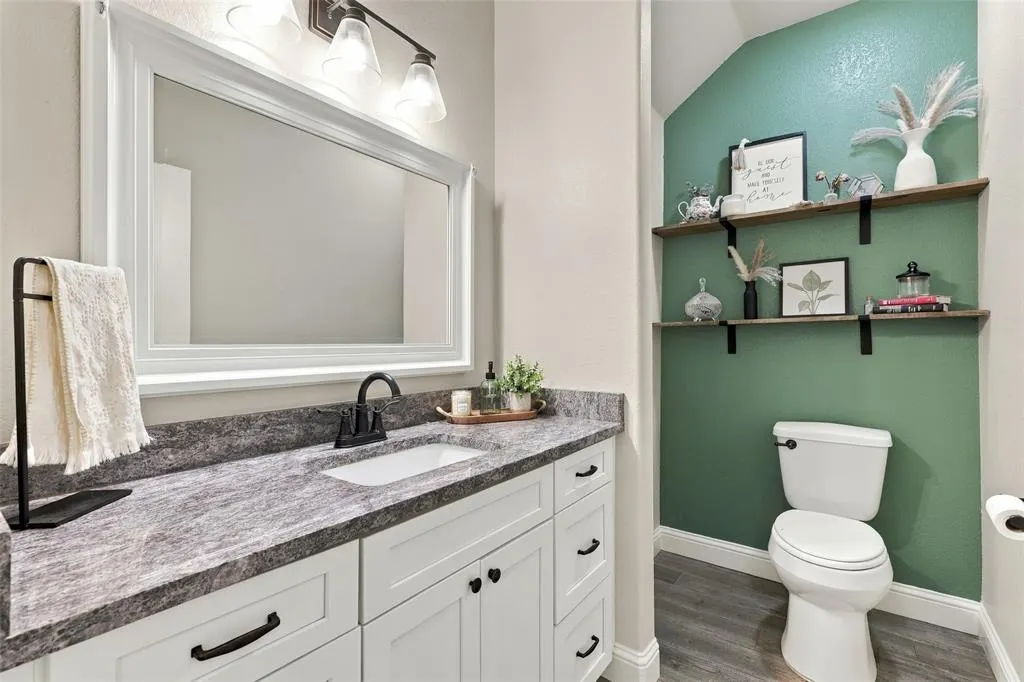 1006 Mojave Trail
