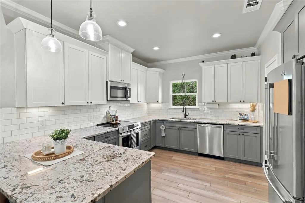 1006 Mojave Trail