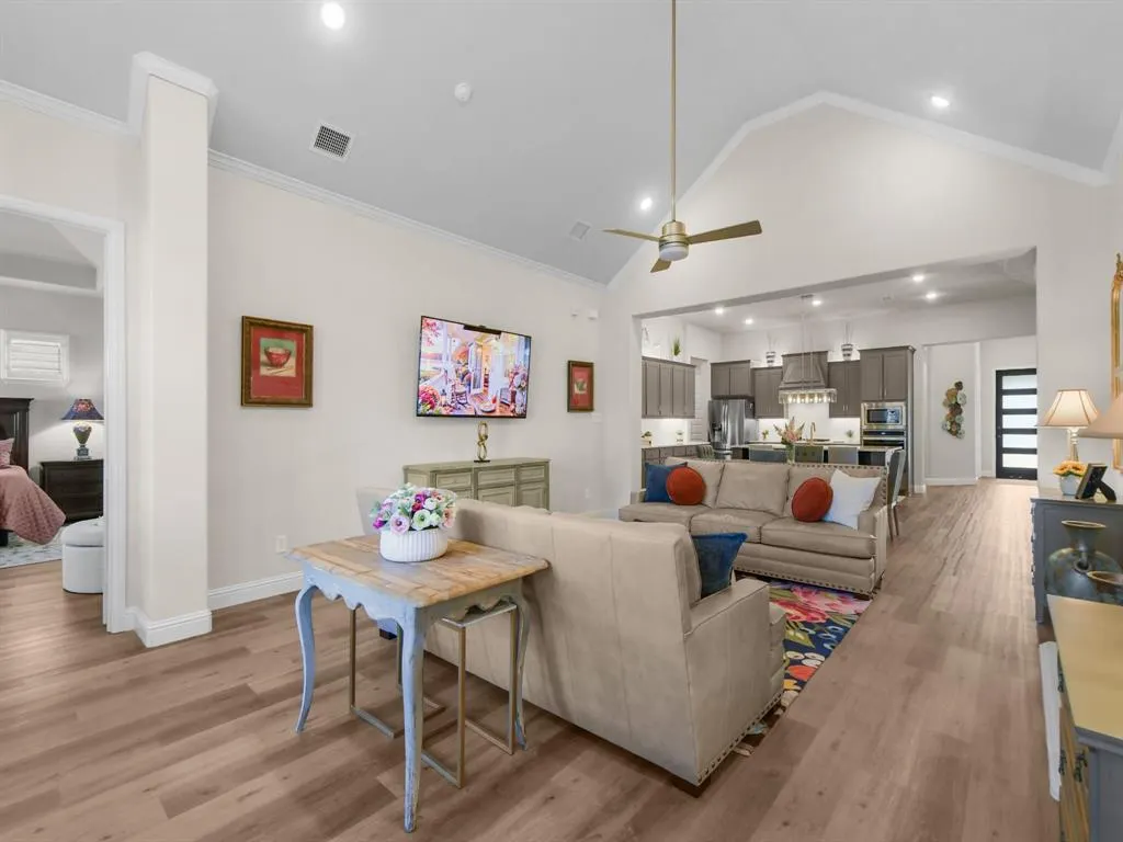 1208 Middleton Drive