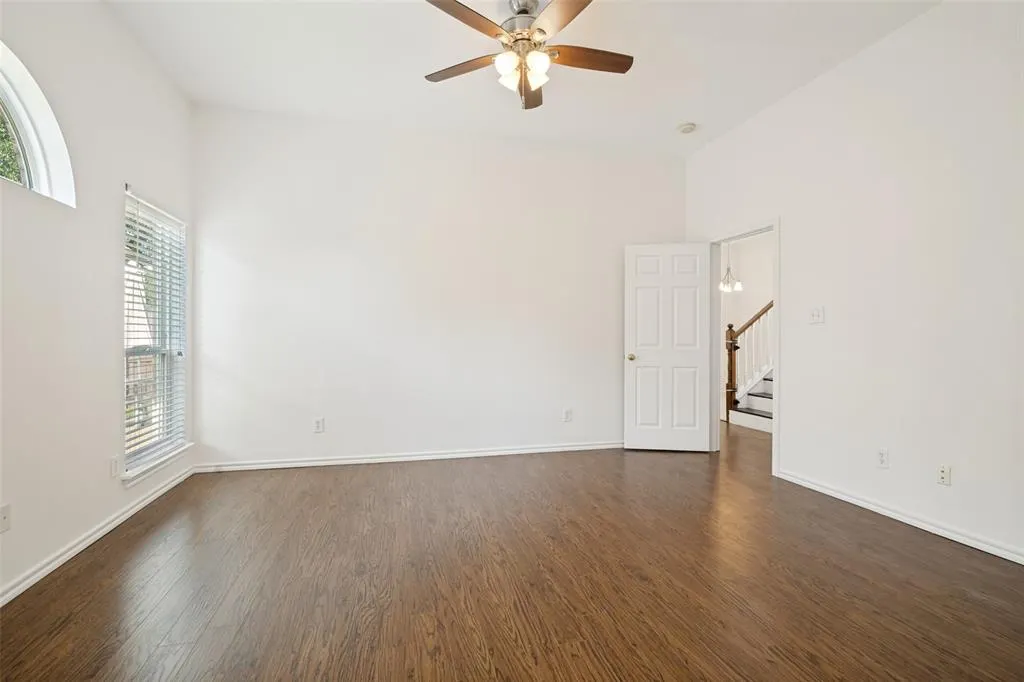 6924 Harvey Lane