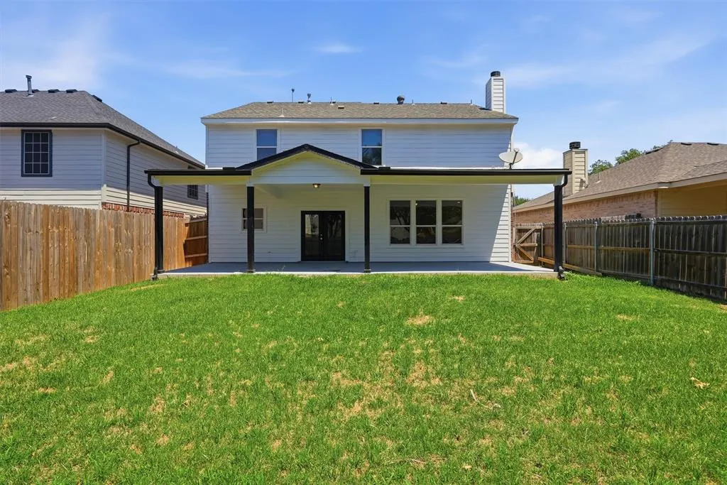 7104 Starwood Drive