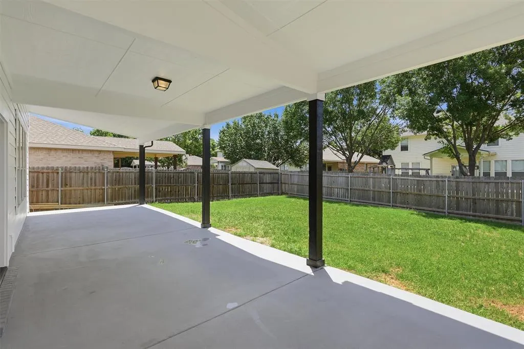 7104 Starwood Drive