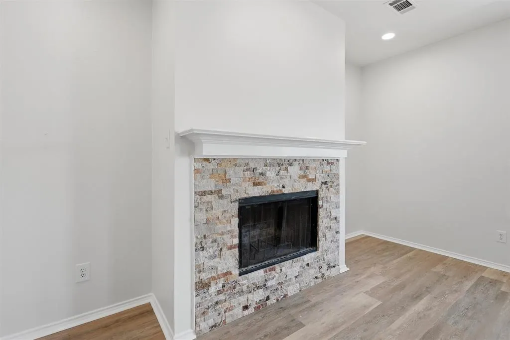 7104 Starwood Drive