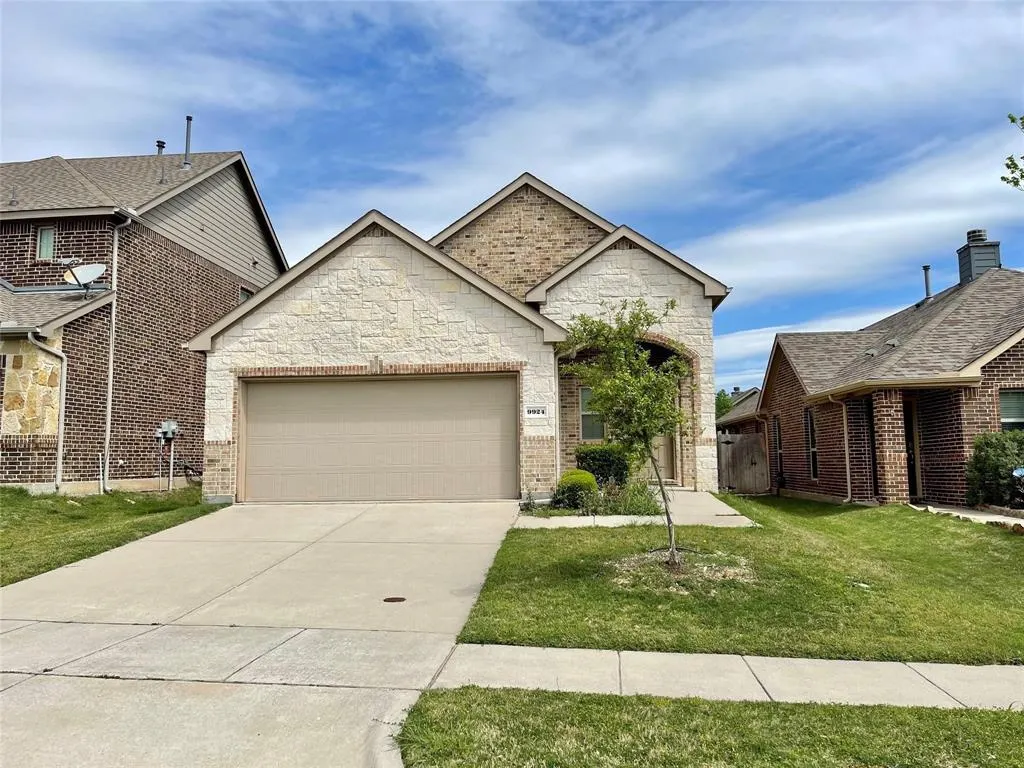 9924 Copperhead Lane