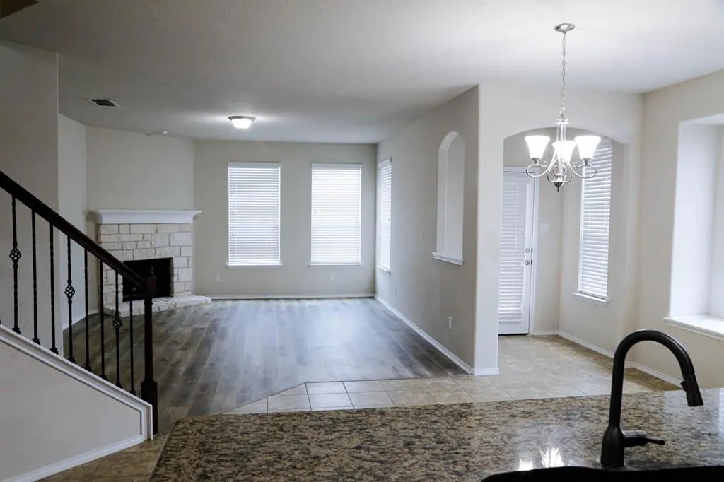 3213 Peninsula Trail