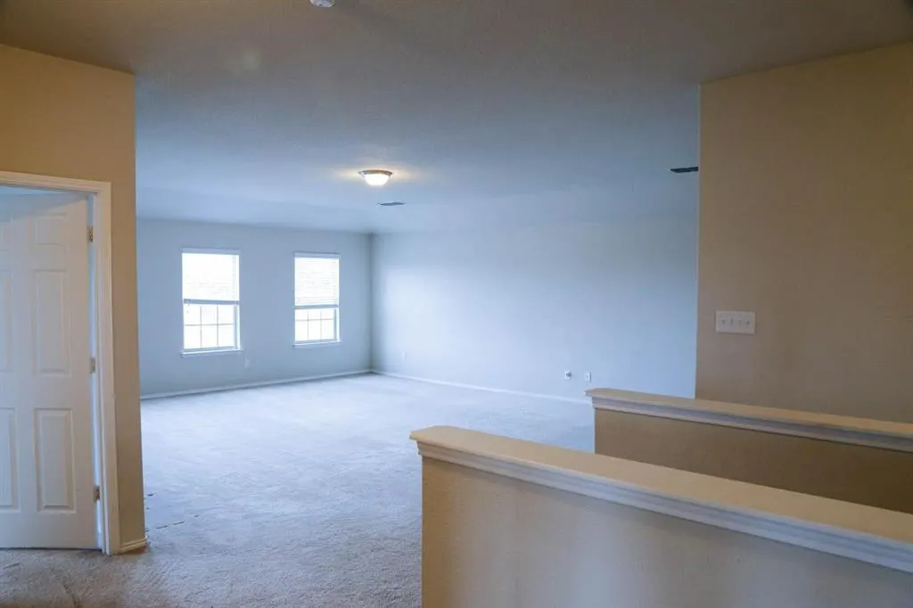 3213 Peninsula Trail