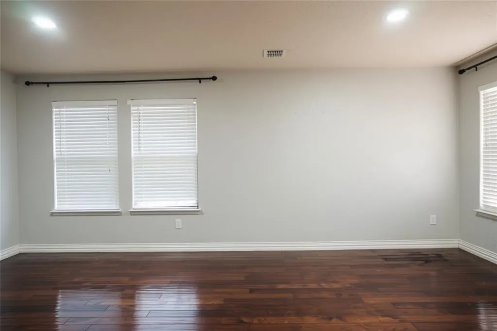 5440 Kleberg Drive