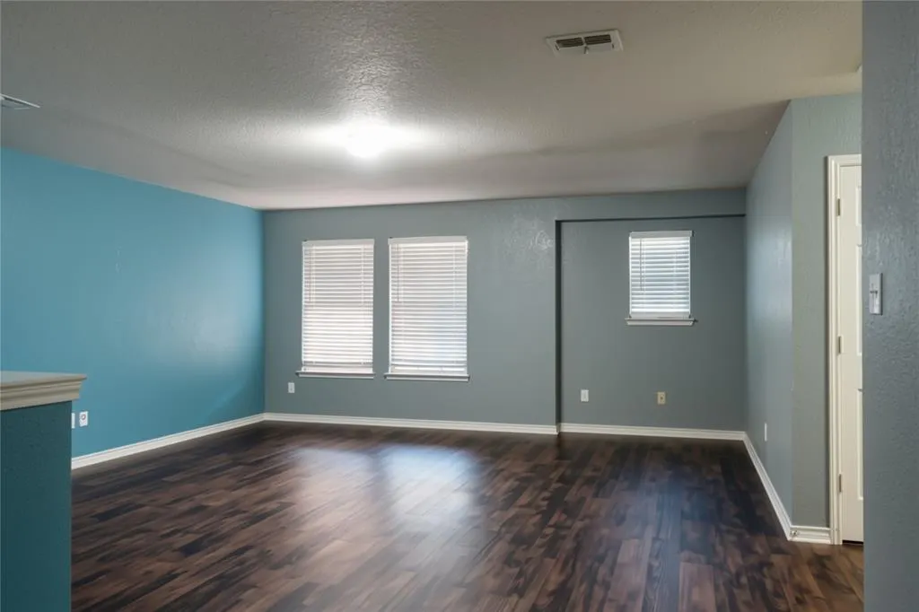 5440 Kleberg Drive