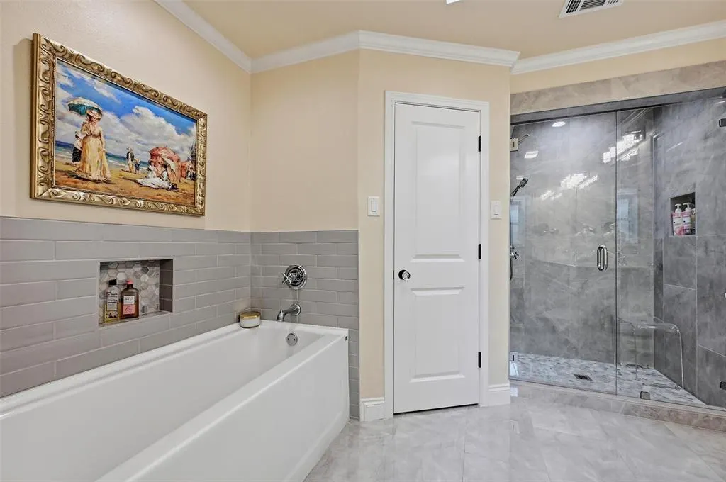 215 Modoc Trail
