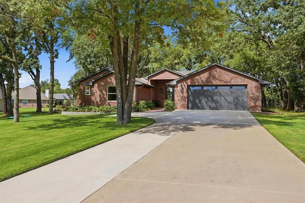 215 Modoc Trail