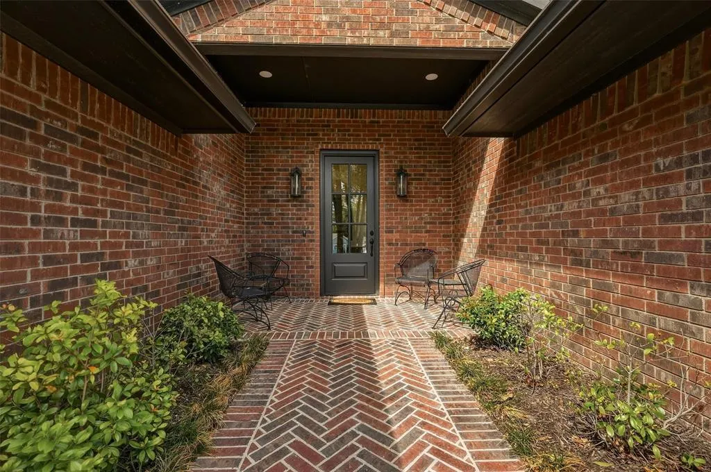 215 Modoc Trail