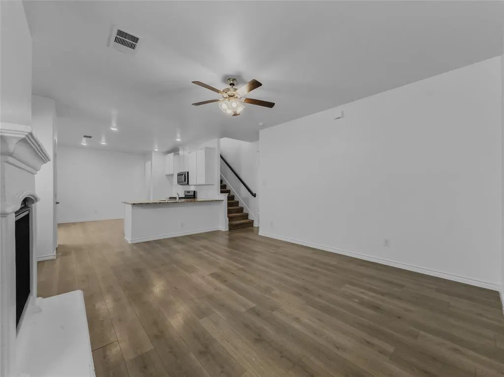 2126 Hobby Drive