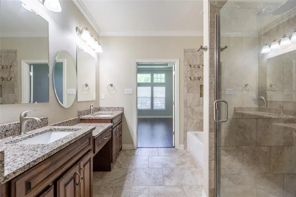 5500 Ledgestone Drive
