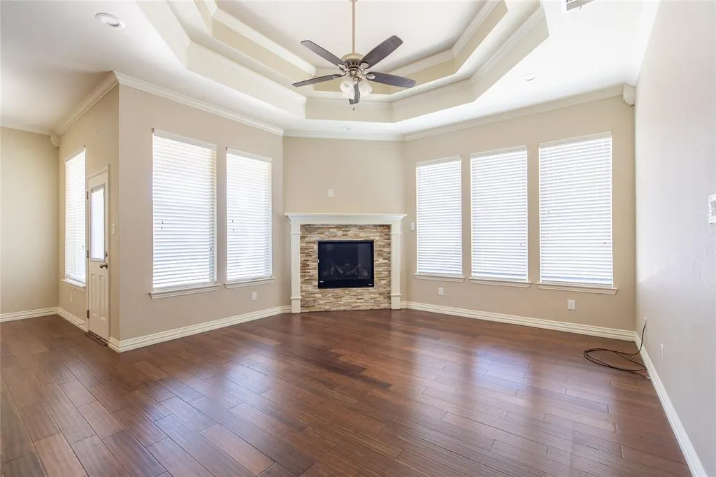 5500 Ledgestone Drive