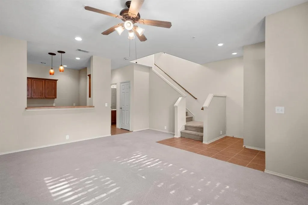 2209 Stonepark Place